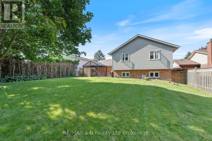 Photo 28 at 48 Denrich Avenue, Tillsonburg