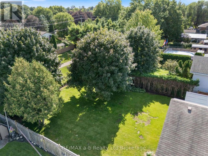 Photo 33 at 48 Denrich Avenue, Tillsonburg