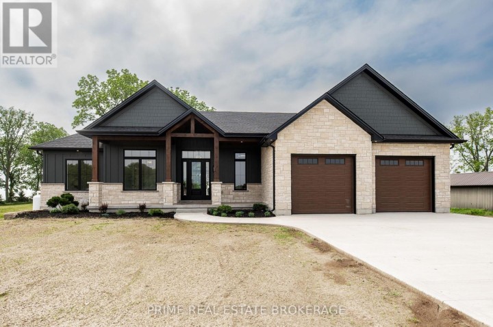 Photo 3 at 25 Black Walnut Drive, Rural S. Walsingham, Norfolk County