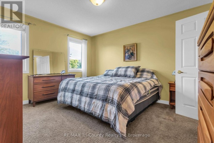 Photo 12 at 210 Baldwin Street, Tillsonburg
