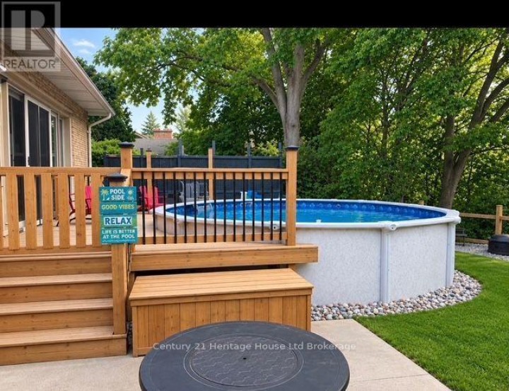 Photo 22 at 31 Parkwood Drive, Tillsonburg
