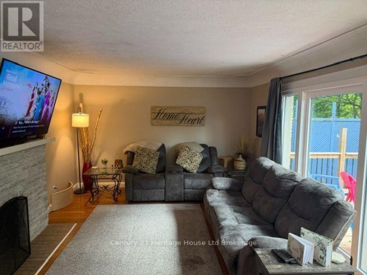 Photo 7 at 31 Parkwood Drive, Tillsonburg