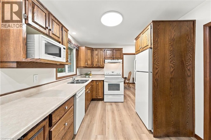 Photo 10 at 638 Oak Park Road, Innerkip (Green Lane Park), Woodstock