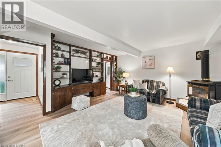 Photo 4 at 638 Oak Park Road, Innerkip (Green Lane Park), Woodstock