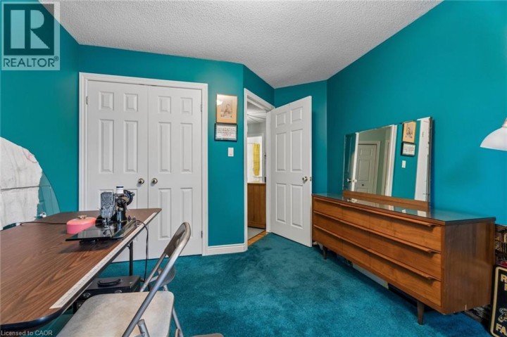 Photo 23 at 8 - 152 Dufferin Avenue, Holmedale, Brantford