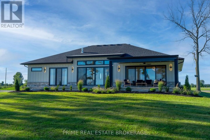 Photo 41 at 9 Black Walnut Drive, Rural S. Walsingham, Norfolk County