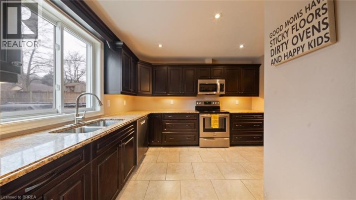 Photo 13 at 58 Kinnard Road, Kinnard, Brantford