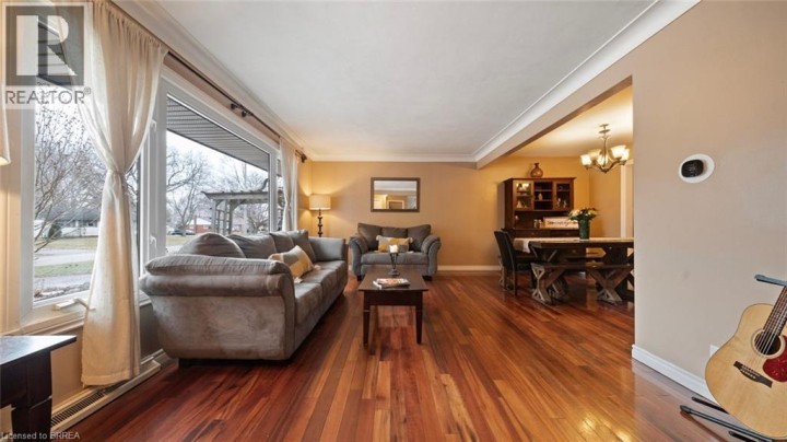 Photo 8 at 58 Kinnard Road, Kinnard, Brantford