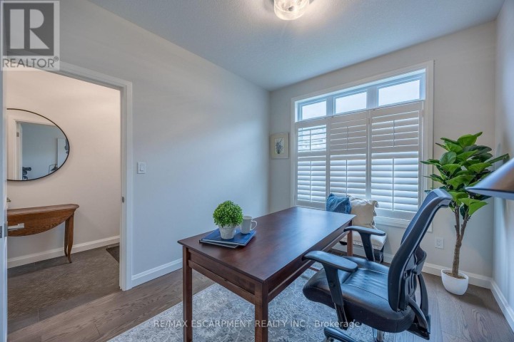 Photo 5 at 7 - 5 Old Hamilton Road, Port Dover, Norfolk County