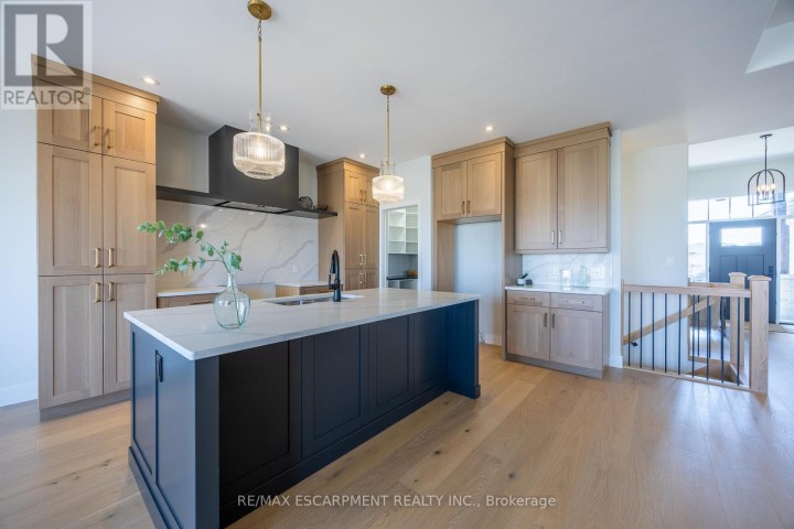 Photo 13 at 34 Andrew Avenue, Simcoe, Norfolk County