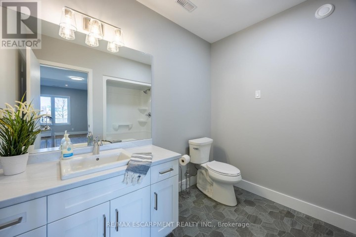 Photo 26 at 34 Andrew Avenue, Simcoe, Norfolk County