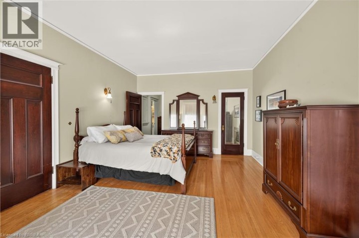 Photo 21 at 29 Lorne Crescent, Lansdowne, Brantford