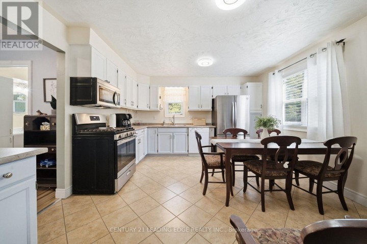 Photo 11 at 1327 East Quarter Line Road, Rural N. Walsingham, Norfolk County