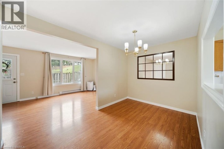 Photo 11 at 19 - 379 Darling Street, Echo Place, Brantford