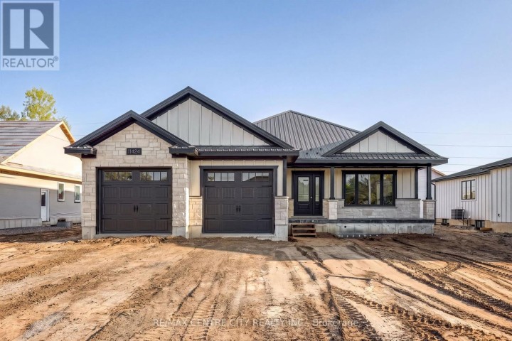 Photo 1 at 11424 Bailey Court, Rural Bayham, Bayham