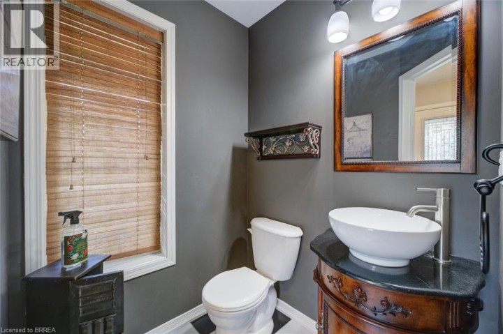 Photo 6 at 15 Davidson Court, Cainsville / Brookfield, Brantford