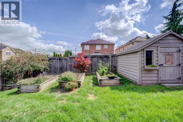 Photo 49 at 15 Davidson Court, Cainsville / Brookfield, Brantford
