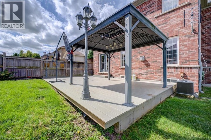 Photo 46 at 15 Davidson Court, Cainsville / Brookfield, Brantford