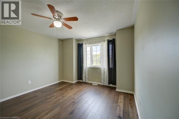 Photo 32 at 15 Davidson Court, Cainsville / Brookfield, Brantford