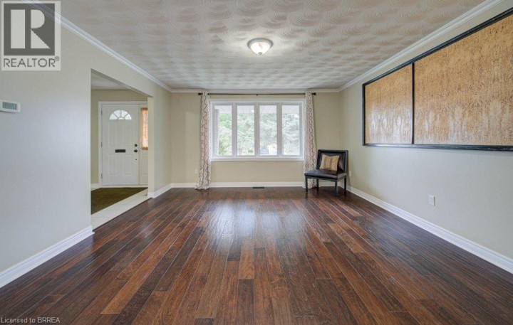Photo 9 at 27 Olivetree Road, Mayfair, Brantford