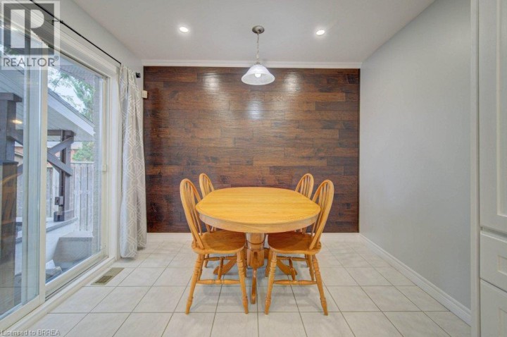 Photo 15 at 27 Olivetree Road, Mayfair, Brantford