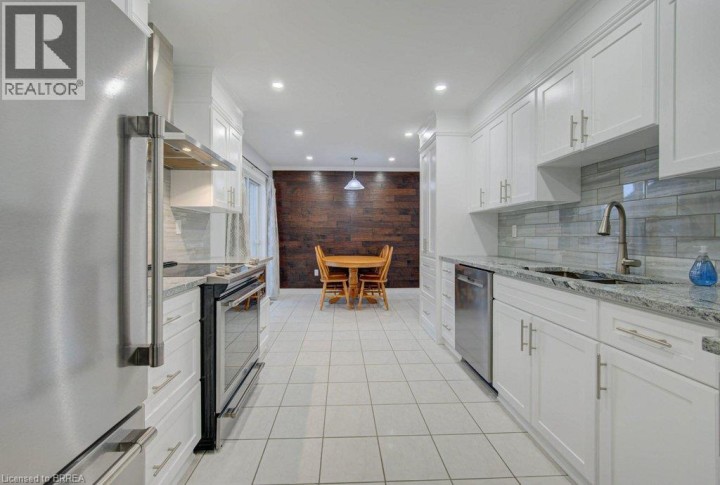 Photo 11 at 27 Olivetree Road, Mayfair, Brantford