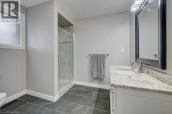 Photo 24 at 27 Olivetree Road, Mayfair, Brantford