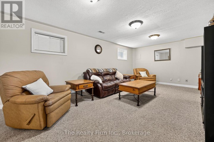Photo 18 at 35 Beech Boulevard, Tillsonburg