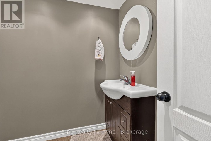 Photo 23 at 35 Beech Boulevard, Tillsonburg