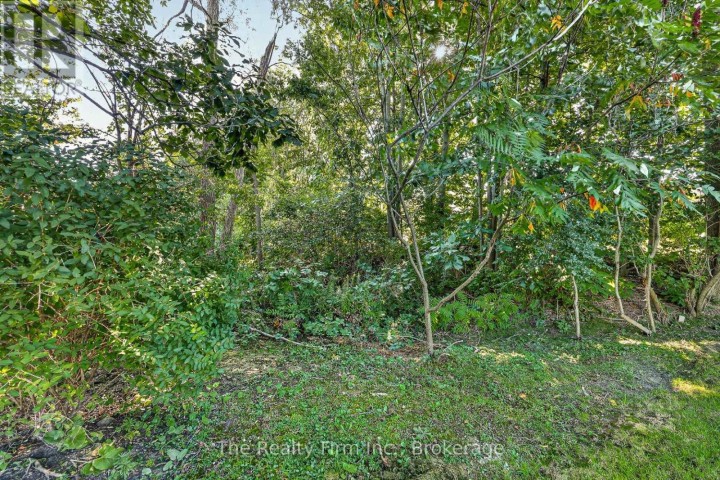Photo 36 at 35 Beech Boulevard, Tillsonburg