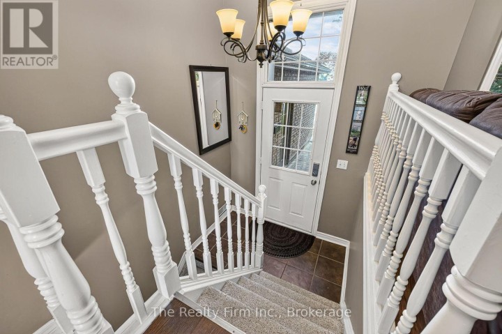 Photo 5 at 35 Beech Boulevard, Tillsonburg
