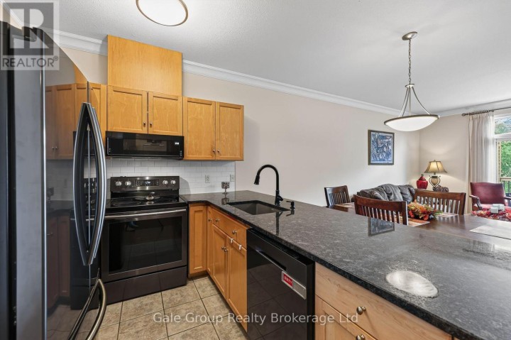 Photo 10 at 5 - 19 Anderson Street, Woodstock - South, Woodstock