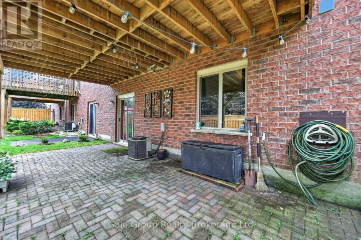 Photo 38 at 5 - 19 Anderson Street, Woodstock - South, Woodstock