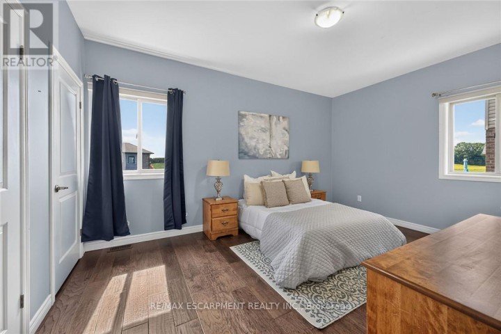 Photo 16 at 40 Trillium Way, Simcoe, Norfolk County