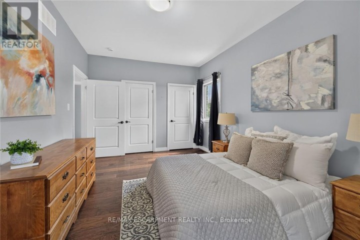 Photo 17 at 40 Trillium Way, Simcoe, Norfolk County