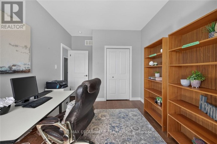 Photo 23 at 40 Trillium Way, Simcoe, Norfolk County