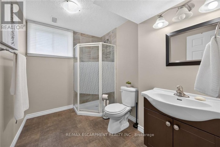 Photo 32 at 40 Trillium Way, Simcoe, Norfolk County