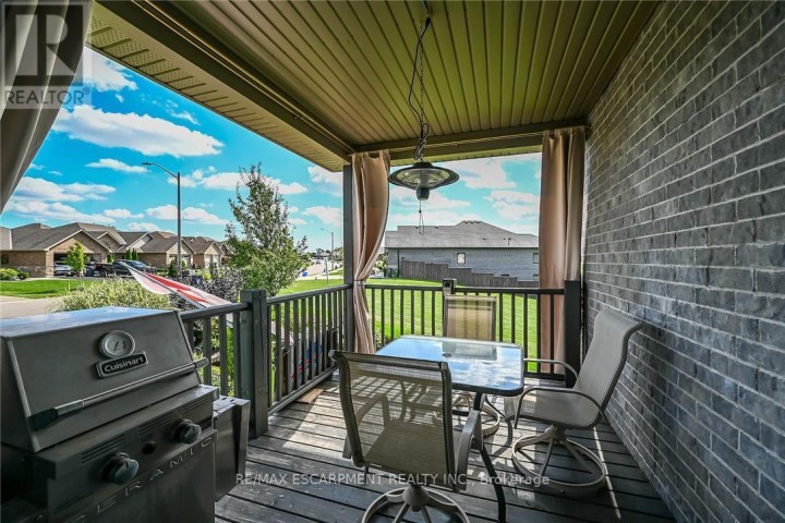 Photo 33 at 40 Trillium Way, Simcoe, Norfolk County