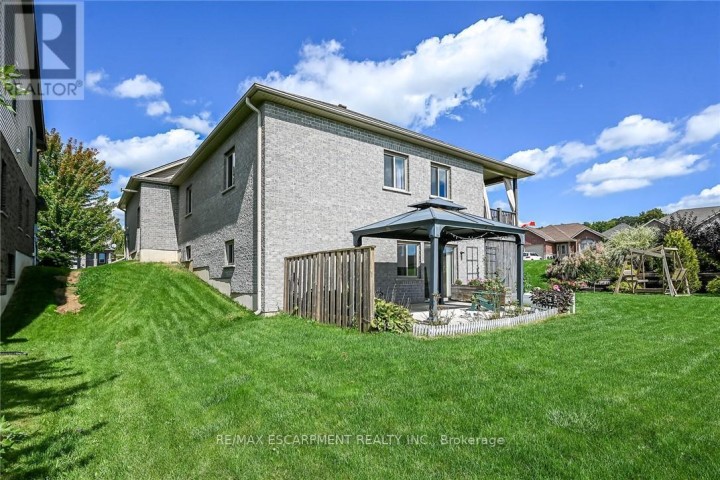 Photo 38 at 40 Trillium Way, Simcoe, Norfolk County