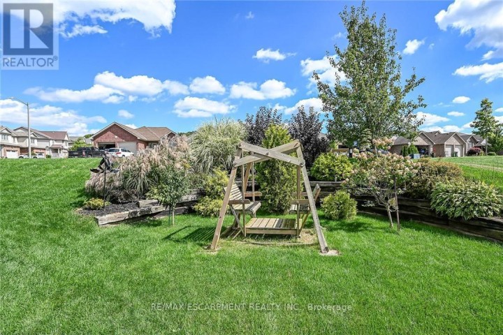 Photo 42 at 40 Trillium Way, Simcoe, Norfolk County