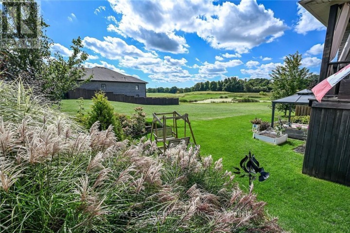 Photo 43 at 40 Trillium Way, Simcoe, Norfolk County