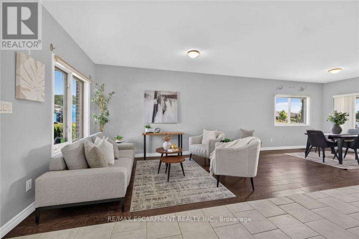 Photo 6 at 40 Trillium Way, Simcoe, Norfolk County
