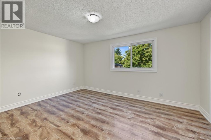 Photo 10 at 7 - 125 Bay Street, Woodstock - South, Woodstock