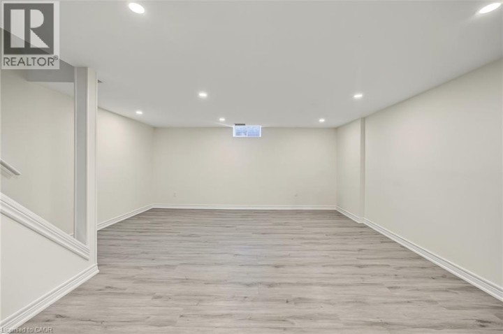 Photo 14 at 7 - 125 Bay Street, Woodstock - South, Woodstock