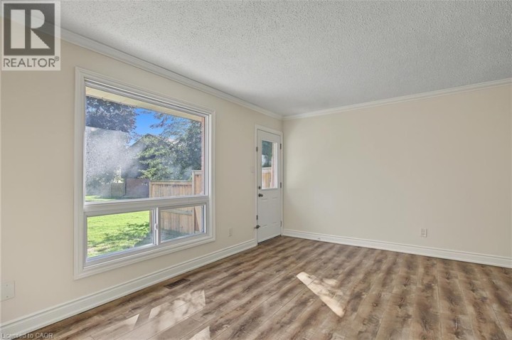 Photo 7 at 7 - 125 Bay Street, Woodstock - South, Woodstock