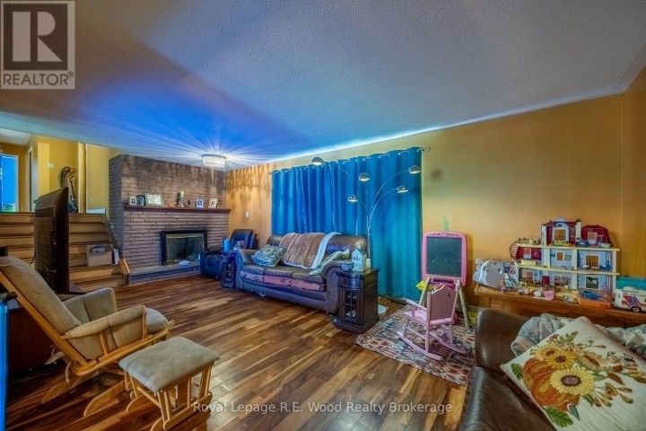 Photo 13 at 4 Owl Drive, Tillsonburg