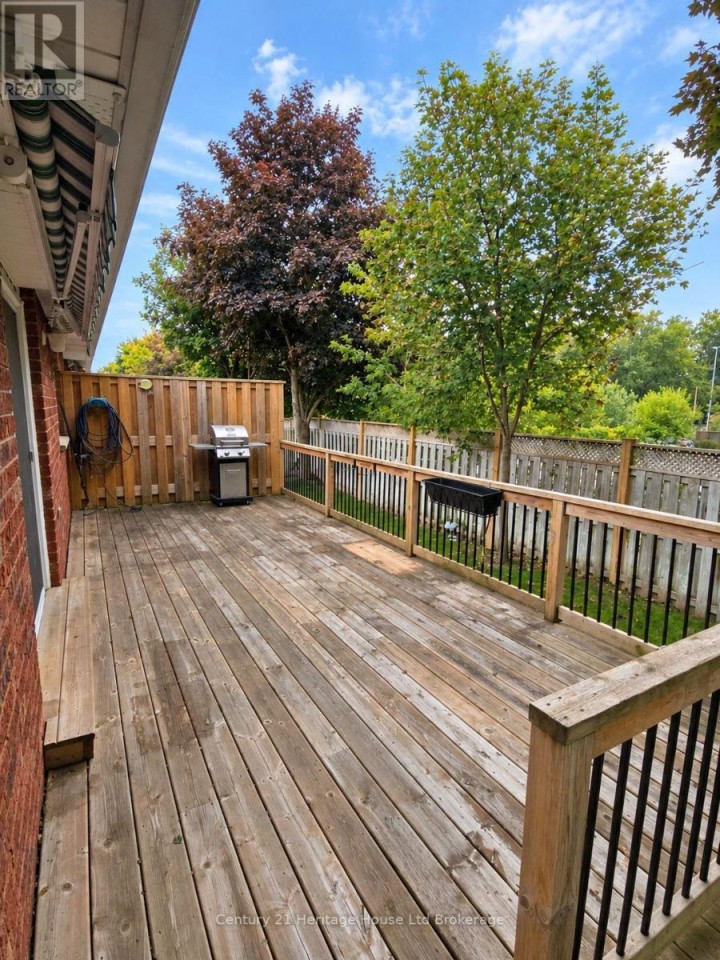 Photo 4 at 28 - 928 Lorene Street, Woodstock - North, Woodstock