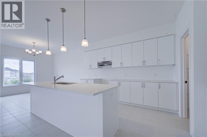 Photo 13 at 10 Munn Crescent, Innerkip (Victoria Park), Woodstock