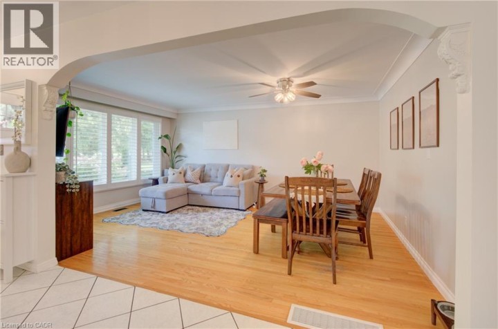 Photo 6 at 2 Allanton Boulevard, Fairview / Greenbrier, Brantford