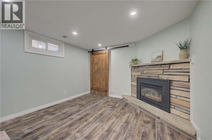 Photo 24 at 2 Allanton Boulevard, Fairview / Greenbrier, Brantford
